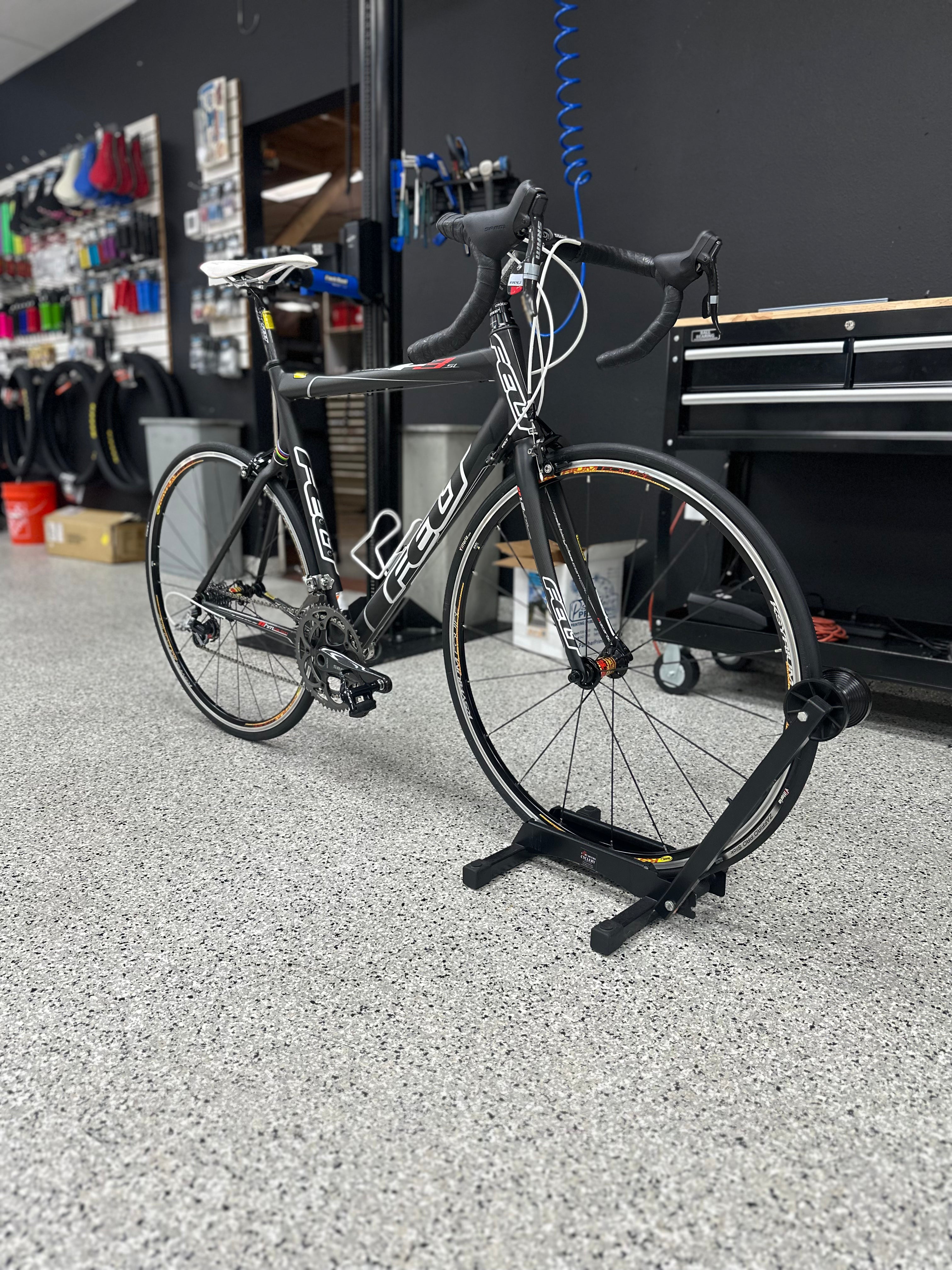 USED 2009 Felt F3 road size 58