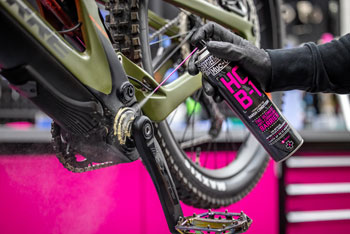 Muc-Off HCB-1 Rust Protect Spray - 400ml