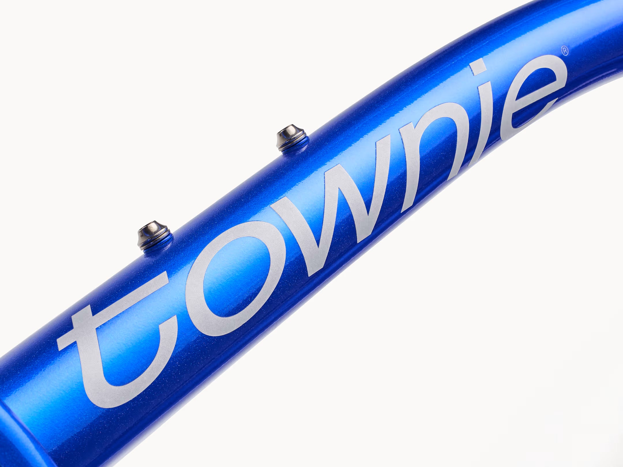 Townie 7D Step Over 26 Hyper Blue